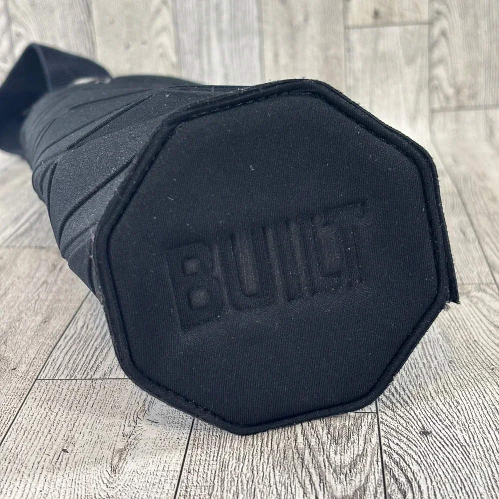 Built Ny black origami